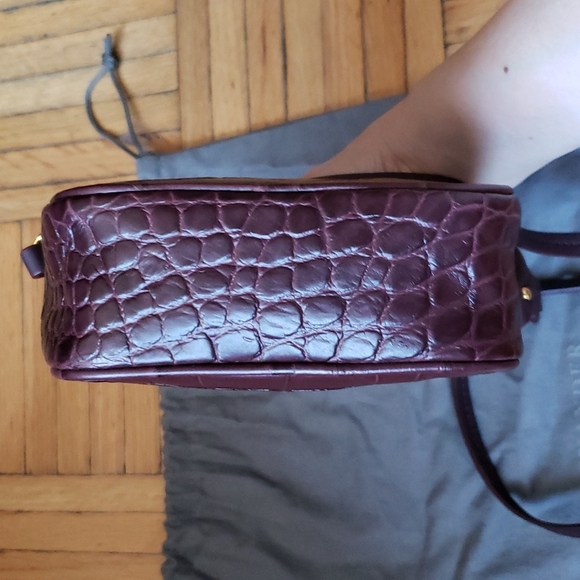 Alexander McQueen Croc-Effect Leather Camera Bag - Picture 8 of 12